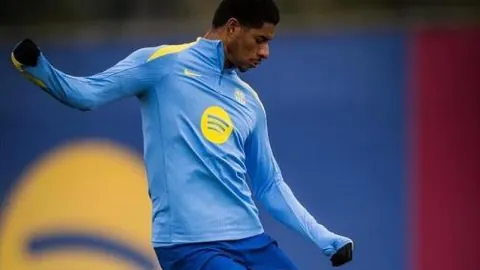 17岁新星荣耀加冕，阳光双冠荣耀归，揽获332万大奖创纪录！